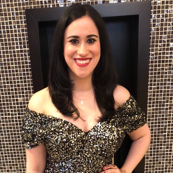 Meet your Posher, Emily - Picture 1 of 1